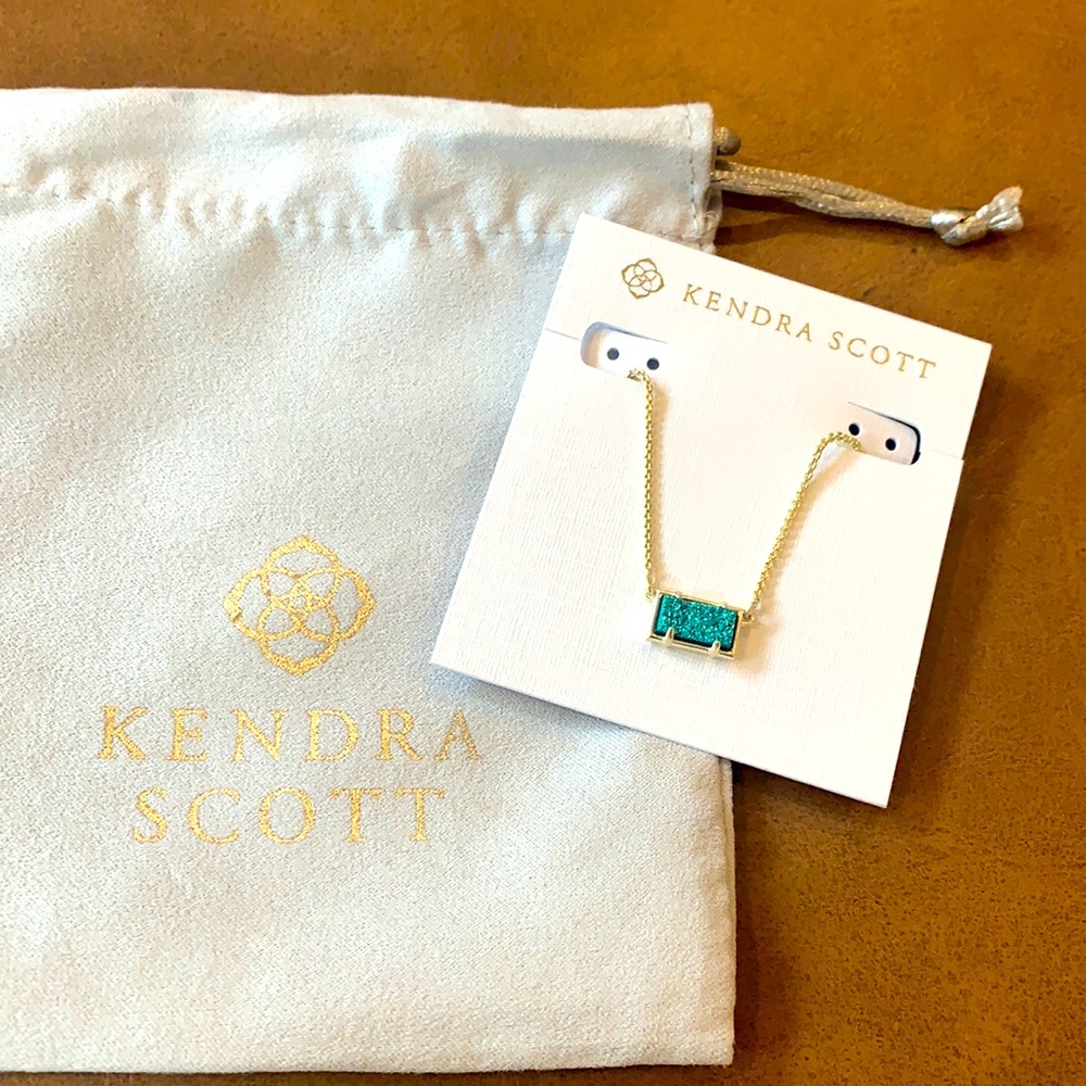 Kendra Scott Pattie necklace - NWT